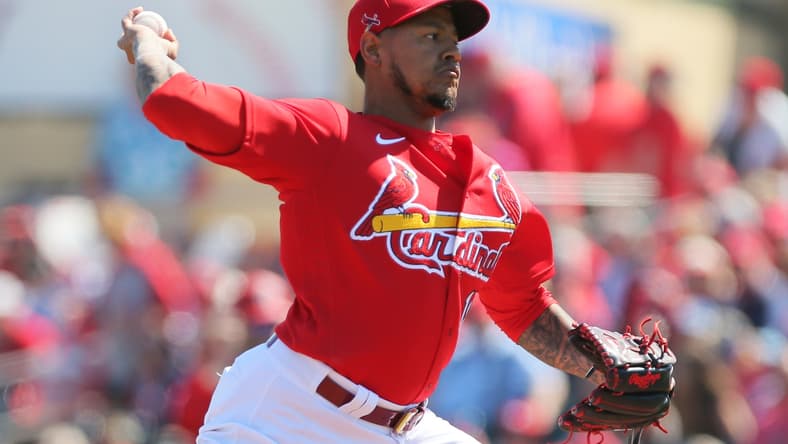 Cardinals closer Carlos Martinez