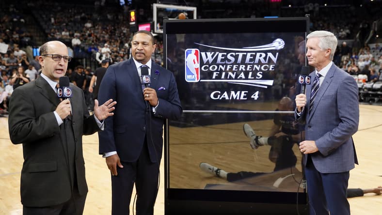 ESPN's Mark Jackson and Jeff Van Gundy during NBA Playoff game