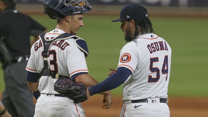 Astros' Robert Osuna saves game against the Mariners