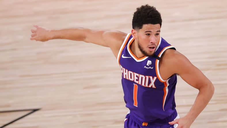 Suns star Devin Booker during NBA game against the Clippers.