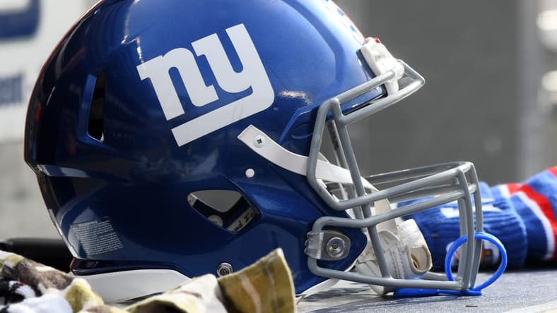 New York Giants helmet