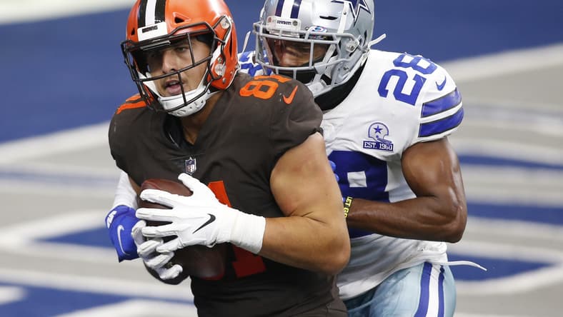 Browns TE Austin Hooper scores TD against Cowboys