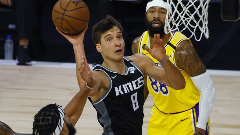 Los Angeles Lakers rumors: JaVale McGee odd man out?