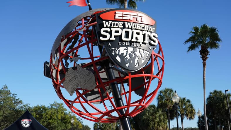 ESPN is pursuing a deal for Sunday Night Football