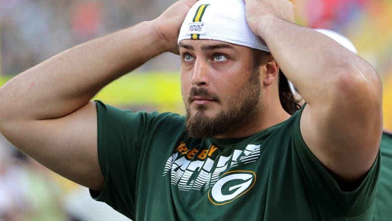 Packers news: David Bakhtiari suffers season-ending knee injury before Week 17