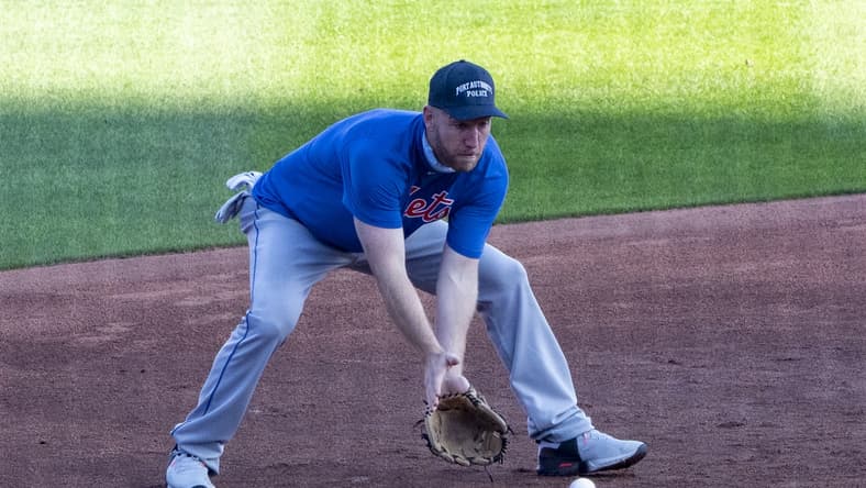 Sep 11, 2020; Buffalo, New York, USA; New York Mets third baseman Todd Frazier (33) takes infield practice prior to the game against the Toronto Blue Jays at Sahlen FIeld. Mandatory Credit: Gregory Fisher-USA TODAY Sports