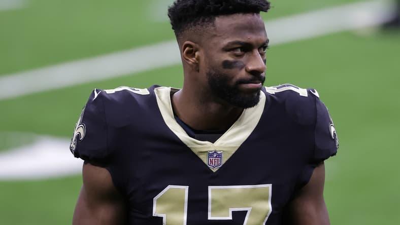 Nov 22, 2020; New Orleans, Louisiana, USA; New Orleans Saints wide receiver Emmanuel Sanders (17) prior to kickoff against the Atlanta Falcons at the Mercedes-Benz Superdome. Mandatory Credit: Derick E. Hingle-USA TODAY Sports