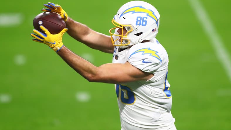 Dec 17, 2020; Paradise, Nevada, USA; Los Angeles Chargers tight end Hunter Henry (86) against the Las Vegas Raiders at Allegiant Stadium. Mandatory Credit: Mark J. Rebilas-USA TODAY Sports