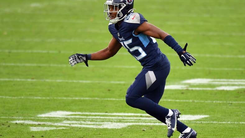 New York Giants sign Adoree Jackson