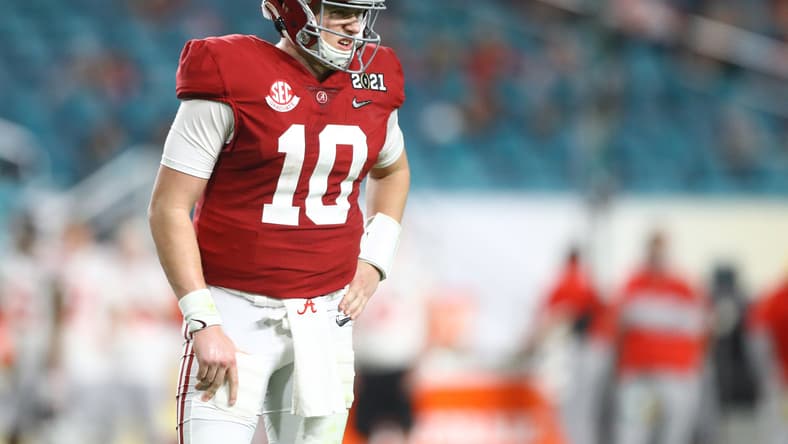 New England Patriots draft Mac Jones