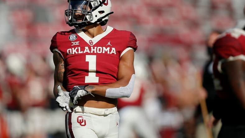 Seth McGowan played in eight games for the Sooners last season as a freshman, rushing for 370 yards and three touchdowns.
seth mcgowan