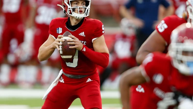 Oct 24, 2020; Fresno, California, USA; Fresno State Bulldogs quarterback Jake Haener (9) attempts to throw the ball during the second quarter in a game between the Fresno State Bulldogs and Hawaii Rainbow Warriors at Bulldog Stadium. Mandatory Credit: Kiel Maddox-USA TODAY Sports