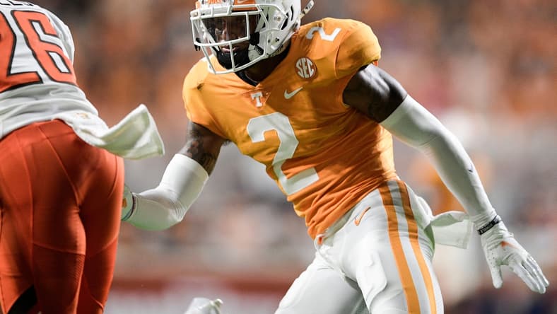 Tennessee defensive back Alontae Taylor (2) defends against Bowling Green safety Davion Daniels (26) during a game at Neyland Stadium in Knoxville, Tenn. on Thursday, Sept. 2, 2021.
Kns Tennessee Bowling Green Football