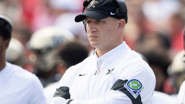 Vanderbilt head coach Clark Lea watches his team as they lose 62 to 0 against Georgia at Vanderbilt Stadium Saturday, Sept. 25, 2021 in Nashville, Tenn.

Nas Vandy Ga 044