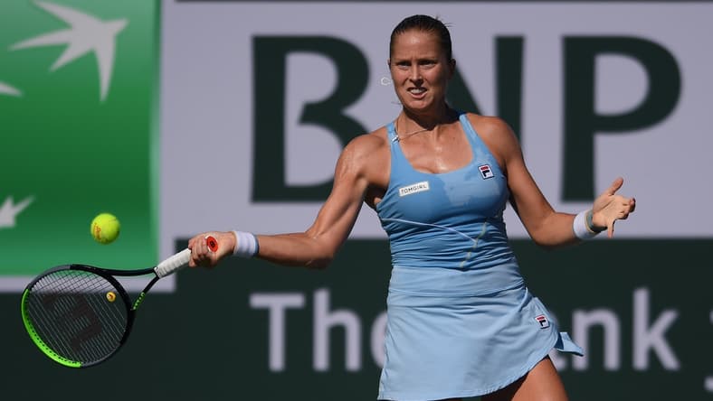 Oct 10, 2021; Indian Wells, CA, USA; Shelby Rogers (USA) hits a shot against Irina-Camelia Begu (ROU) at Indian Wells Tennis Garden. Mandatory Credit: Orlando Ramirez-USA TODAY Sports