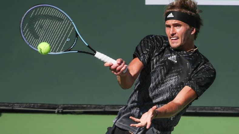 Alexander Zverev hits a shot against Taylor Fritz during their quarterfinal match at the BNP Paribas Open in Indian Wells, October 15, 2021.
Bnp Friday 6