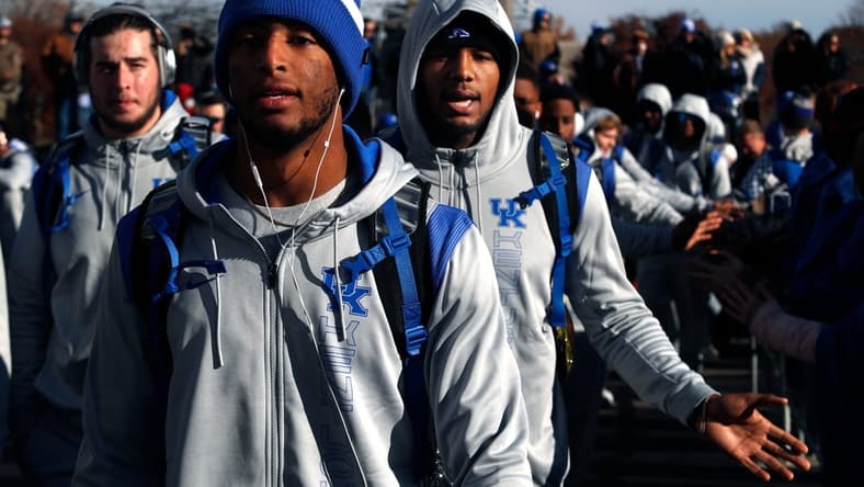 The Kentucky Wildcats came through the Cat Walk Saturday morning.Nov. 20, 2021
Kentucky Newmexicostate 04