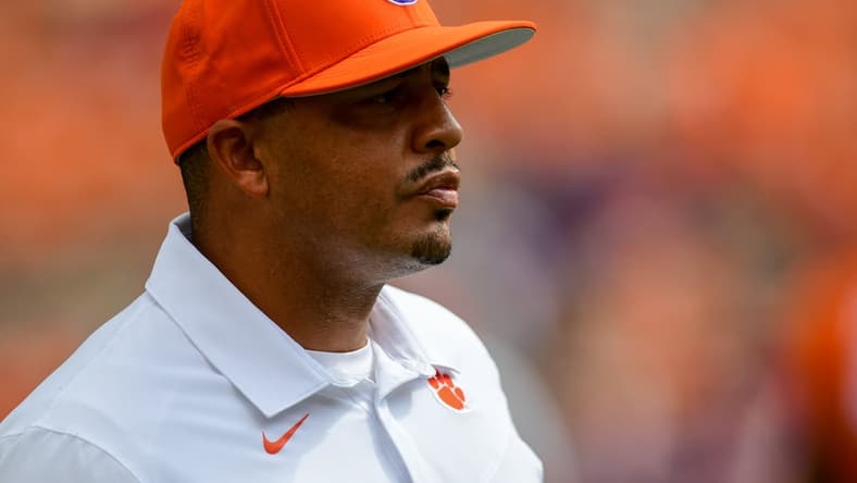 Sep 18, 2021; Clemson, South Carolina, USA; Clemson Tigers offensive coordinator Tony Elliott prior to the game against the Georgia Tech Yellow Jackets during the first quarter at Memorial Stadium. Mandatory Credit: Adam Hagy-USA TODAY Sports