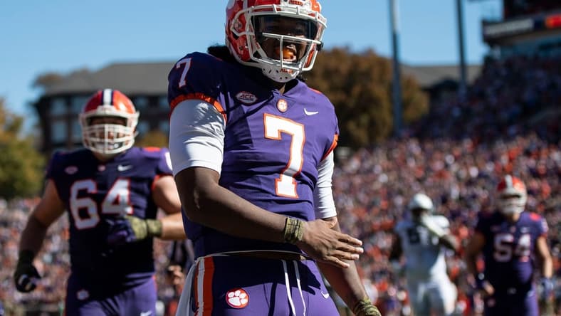 Clemson Tigers Taisun Phommachanh (7) celebrates after scoring a touchdown against Uconn during the second quarter at Memorial Stadium Saturday, Nov. 13, 2021.

Jg Clemsonvsconnecticut 111321 013