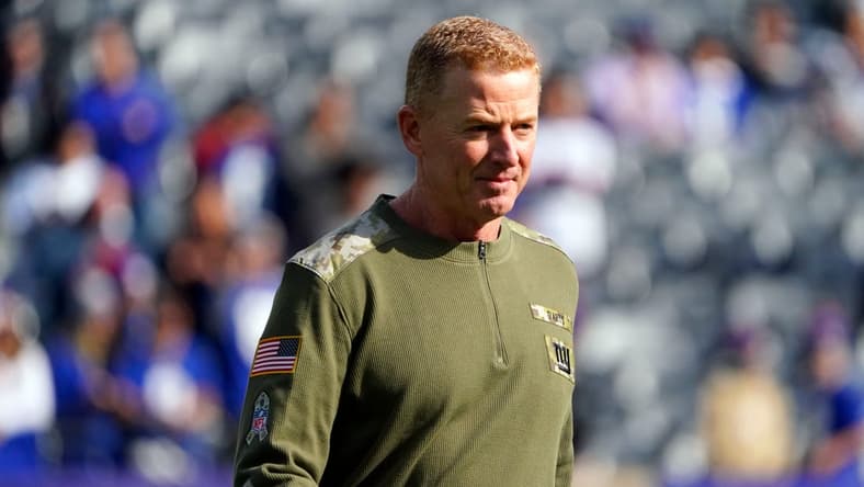 New York Giants offensive coordinator Jason Garrett on the field for warmups before the Giants face the Las Vegas Raiders at MetLife Stadium on Sunday, Nov. 7, 2021, in East Rutherford.

Nyg Vs Lvr