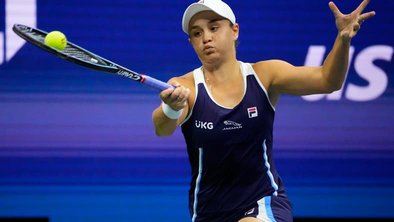 Sep 4, 2021; Flushing, NY, USA; Ashleigh Barty of Australia hits to Shelby Rogers of the USA on day six of the 2021 U.S. Open tennis tournament at USTA Billie Jean King National Tennis Center. Mandatory Credit: Robert Deutsch-USA TODAY Sports