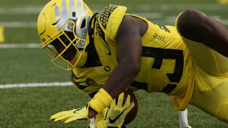 Oregon's Verone McKinley III comes up with an interception at the goal line against Stony Brook during the second quarter.
Eug 091821 Oregonfb 12