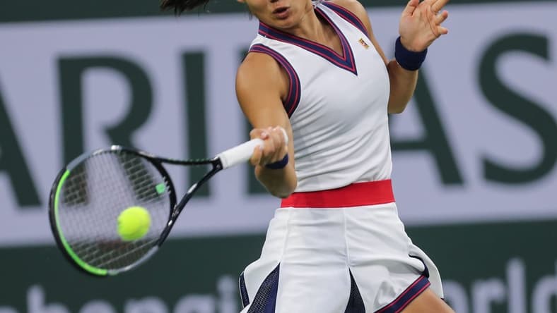 Emma Raducanu hits a forehand during her match against Aliaksandra Sasnovich during the BNP Paribas Open in Indian Wells, Friday, October 8, 2021.

Bnp Paribas Friday 2