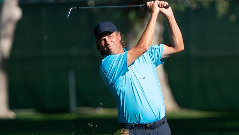 Nov 14, 2021; Phoenix, Arizona, USA; Stephen Ames watches his approach to the ninth during the final round of the Charles Schwab Cup Championship golf tournament at Phoenix Country Club. Mandatory Credit: Allan Henry-USA TODAY Sports