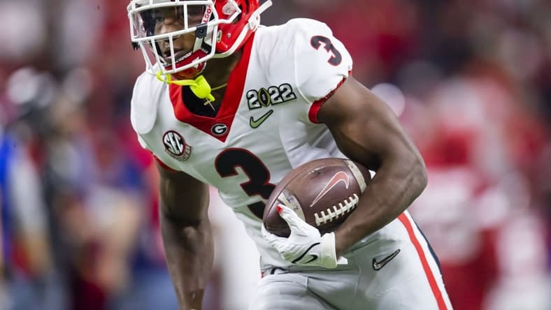 Jan 10, 2022; Indianapolis, IN, USA; Georgia Bulldogs running back Zamir White (3) against the Alabama Crimson Tide in the 2022 CFP college football national championship game at Lucas Oil Stadium. Mandatory Credit: Mark J. Rebilas-USA TODAY Sports
