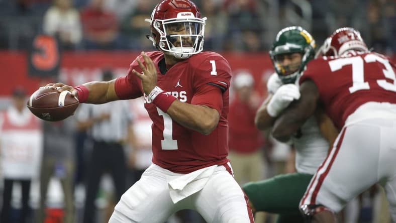 jalen hurts las vegas raiders moe moton nfl draft