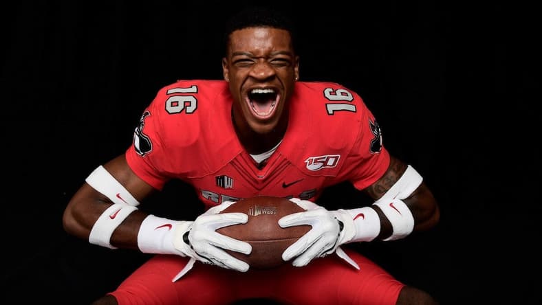 Las Vegas raiders Javin White UNLV