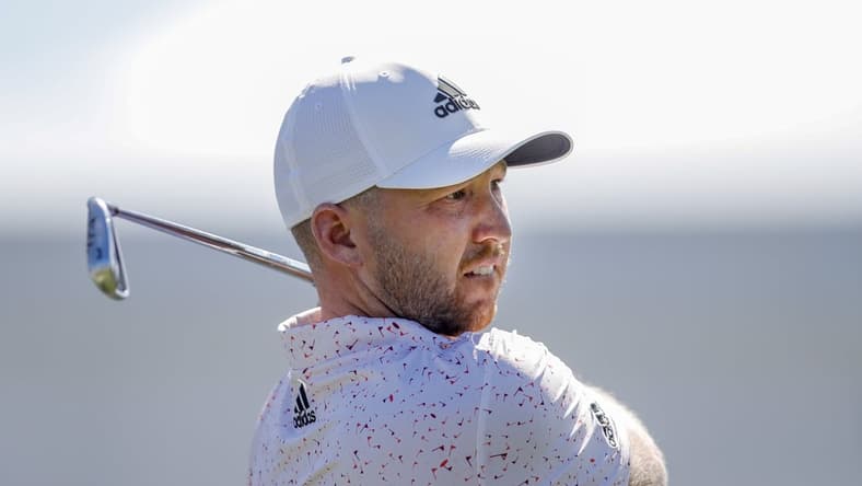 Feb 25, 2022; Palm Beach Gardens, Florida, USA; Daniel Berger watches his shot from the fourth tee during the second round of The Honda Classic golf tournament. Mandatory Credit: Sam Navarro-USA TODAY Sports