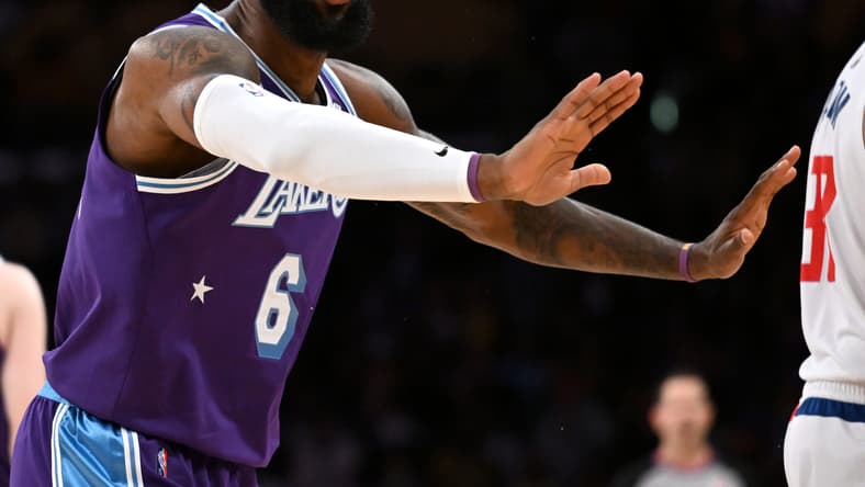 lebron james, lakers