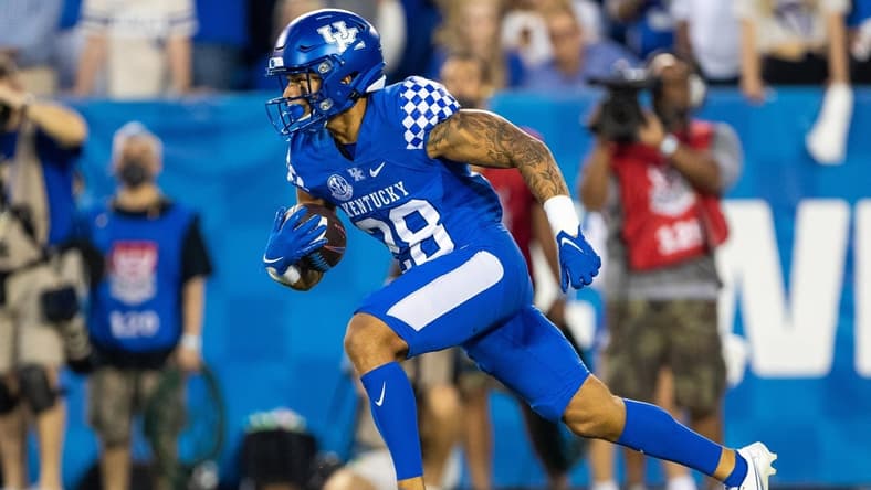 Oct 2, 2021; Lexington, Kentucky, USA; Kentucky Wildcats wide receiver Rahsaan Lewis (28) carries the ball down the field during the second quarter against the Florida Gators at Kroger Field. Mandatory Credit: Jordan Prather-USA TODAY Sports