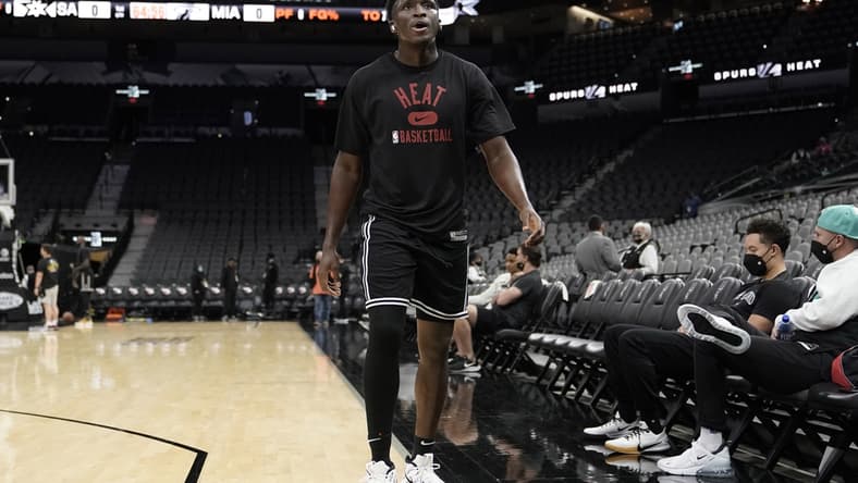 Feb 3, 2022; San Antonio, Texas, USA; Miami Heat guard Victor Oladipo (4) warms up before a game against the San Antonio Spurs. Mandatory Credit: Scott Wachter-USA TODAY Sports