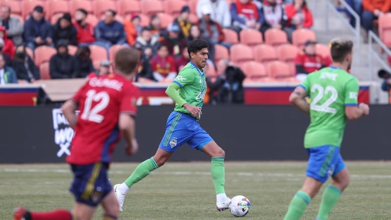 Mar 5, 2022; Sandy, Utah, USA;  Seattle Sounders midfielder Joao Paulo (6) brings the ball up the field during the game against the Real Salt Lake at Rio Tinto Stadium. Mandatory Credit: Melissa Majchrzak-USA TODAY Sports