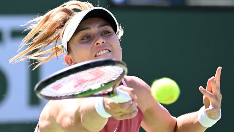Mar 17, 2022; Indian Wells, CA, USA;  Paula Badosa (ESP) hits a shot as she defeated Veronika Kudermetova (RUS) in her quarterfinal match at the BNP Paribas Open at the Indian Wells Tennis Garden. Mandatory Credit: Jayne Kamin-Oncea-USA TODAY Sports