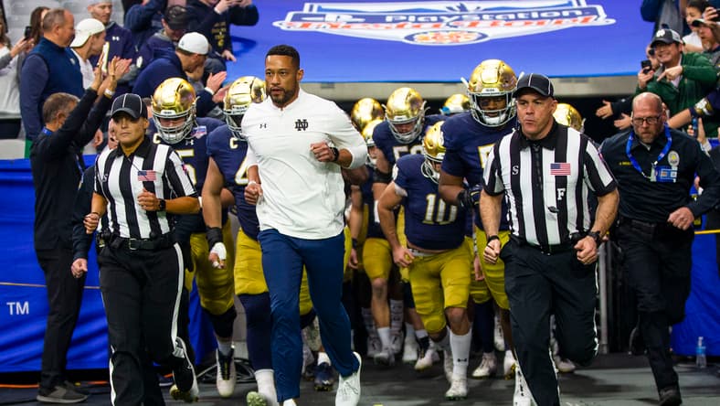 Notre-Dame-football-fiesta-bowl