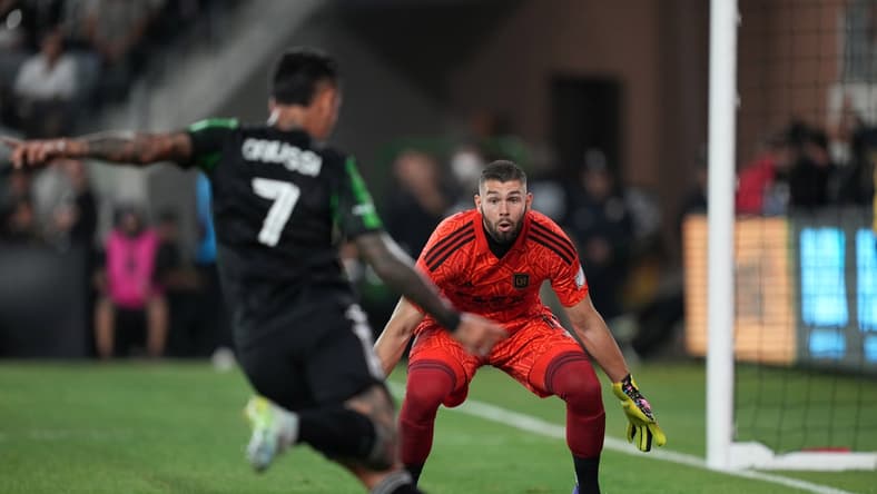 May 18, 2022; Los Angeles, California, USA; LAFC goalkeeper Maxime Crepeau (16) defends the goal against Austin FC forward Sebasti  n Driussi (7)in the first half at Banc of California Stadium. Mandatory Credit: Kirby Lee-USA TODAY Sports