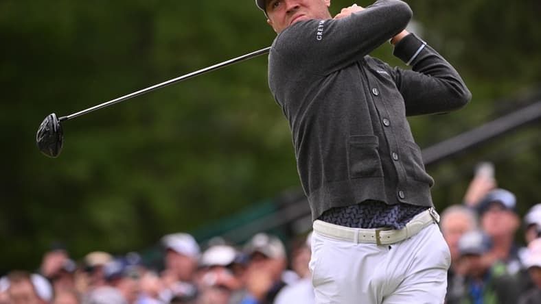 May 21, 2022; Tulsa, OK, USA;  Justin Thomas hits his tee shot on the 7th hole during the third round of the PGA Championship golf tournament at Southern Hills Country Club. Mandatory Credit: Orlando Ramirez-USA TODAY Sports