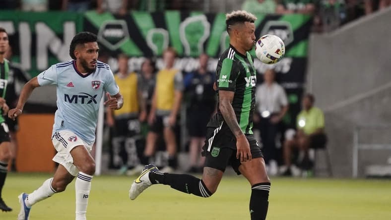 Jun 25, 2022; Austin, Texas, USA; Austin FC defender Julio Cascante (18) controls the ball against FC Dallas in the second half at Q2 Stadium. Mandatory Credit: Scott Wachter-USA TODAY Sports