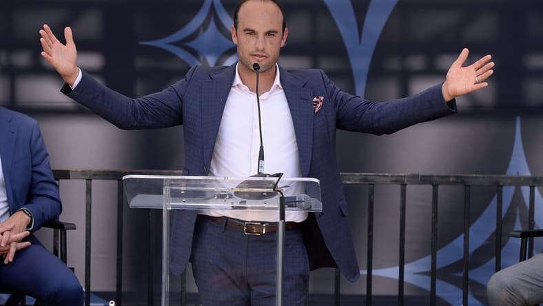 Oct 3, 2021; Carson, California, USA; Former Los Angeles Galaxy forward Landon Donovan speaks before the unveiling of a statue in his honor before the game against the Los Angeles FC at StubHub Center. Mandatory Credit: Orlando Ramirez-USA TODAY Sports
