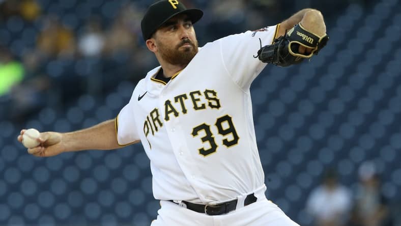 Jun 17, 2022; Pittsburgh, Pennsylvania, USA; Pittsburgh Pirates starting pitcher Zach Thompson (39) delivers a pitch against the San Francisco Giants during the first inning at PNC Park. Mandatory Credit: Charles LeClaire-USA TODAY Sports