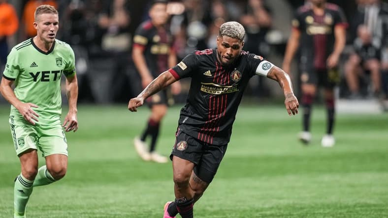Jul 9, 2022; Atlanta, Georgia, USA; Atlanta United forward Josef Martinez (7) advances the ball against Austin FC during the second half at Mercedes-Benz Stadium. Mandatory Credit: Dale Zanine-USA TODAY Sports