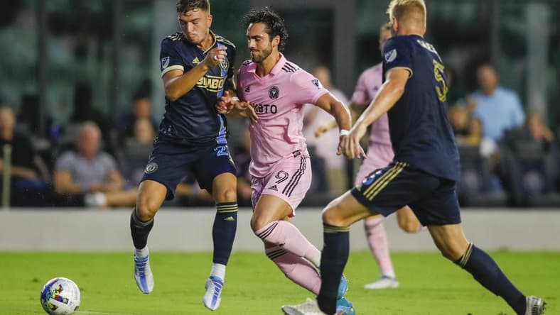 Jul 13, 2022; Fort Lauderdale, Florida, USA; Inter Miami CF forward Leonardo Campana (9) protects the ball from Philadelphia Union defender Kai Wagner (27) during the first half at DRV PNK Stadium. Mandatory Credit: Sam Navarro-USA TODAY Sports