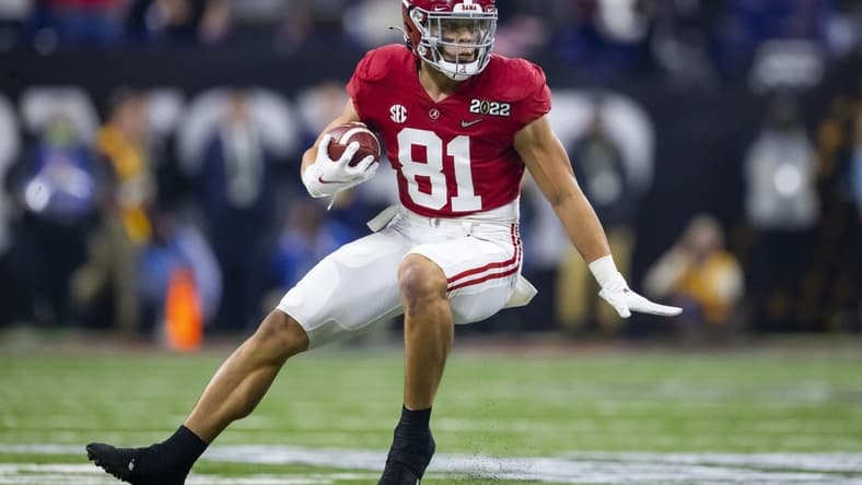 Jan 10, 2022; Indianapolis, IN, USA; Alabama Crimson Tide tight end Cameron Latu (81) against the Georgia Bulldogs in the 2022 CFP college football national championship game at Lucas Oil Stadium. Mandatory Credit: Mark J. Rebilas-USA TODAY Sports