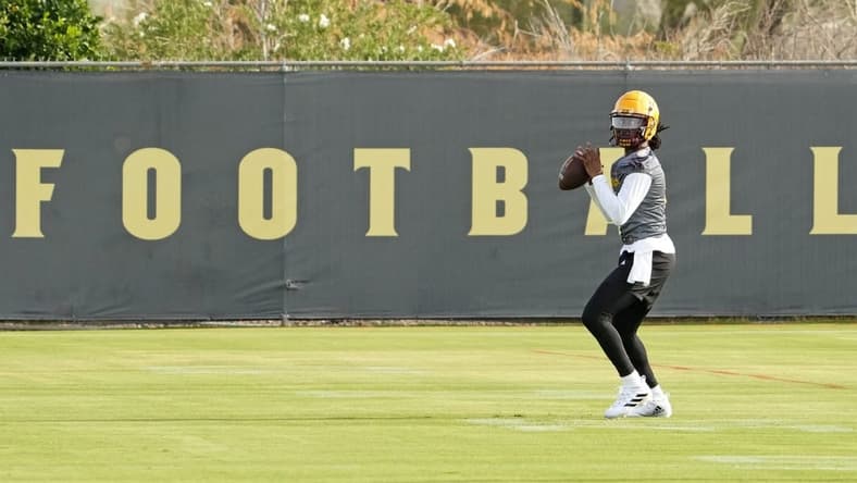 Aug 3, 2022; Tempe, Arizona, USA; Arizona State quarterback Emory Jones (5) during workouts at the Kajikawa practice field. Mandatory Credit: Rob Schumacher-Arizona Republic

Football Asu Practice