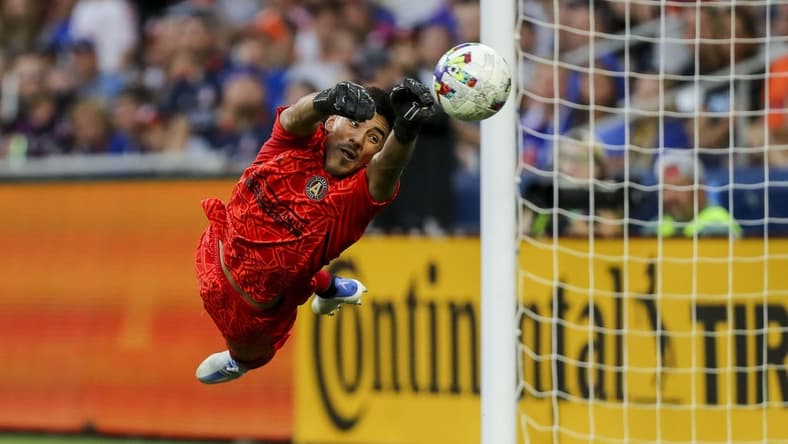 Aug 13, 2022; Cincinnati, Ohio, USA; Atlanta United FC goalkeeper Rocco Rios Novo (34) makes a save against FC Cincinnati in the first half at TQL Stadium. Mandatory Credit: Katie Stratman-USA TODAY Sports