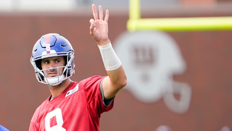 Daniel Jones