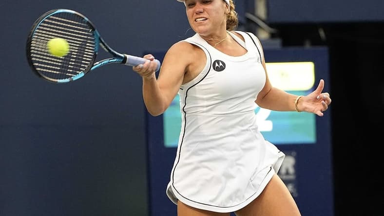 Aug 8, 2022; Toronto, ON, Canada;  Sofia Kenin (USA) returns a ball to Sloane Stephens (USA)  (not pictured) at Sobeys Stadium. Mandatory Credit: John E. Sokolowski-USA TODAY Sports